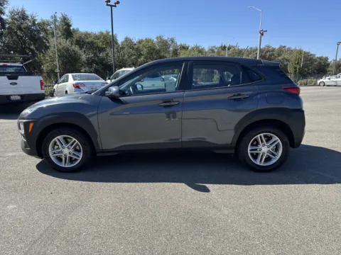 More photos of 2019 Hyundai Kona SE at Park Marina Motors, CA
