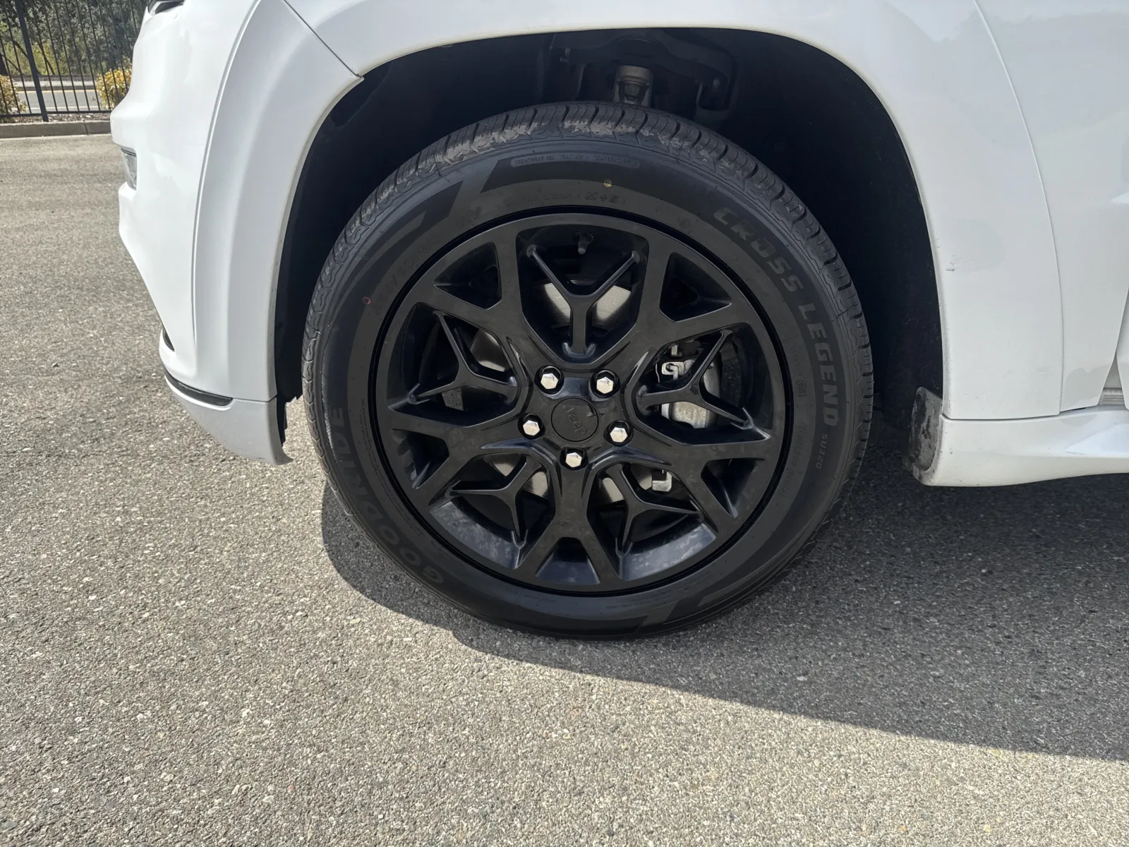 Jeep Grand Cherokee photo 26