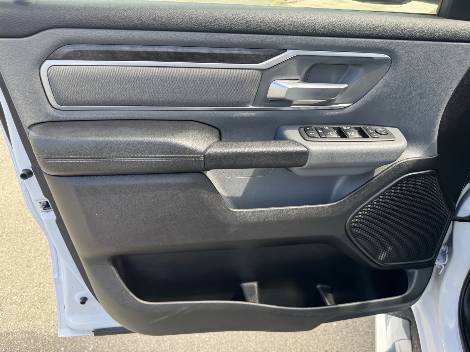 Ram 1500 photo 12