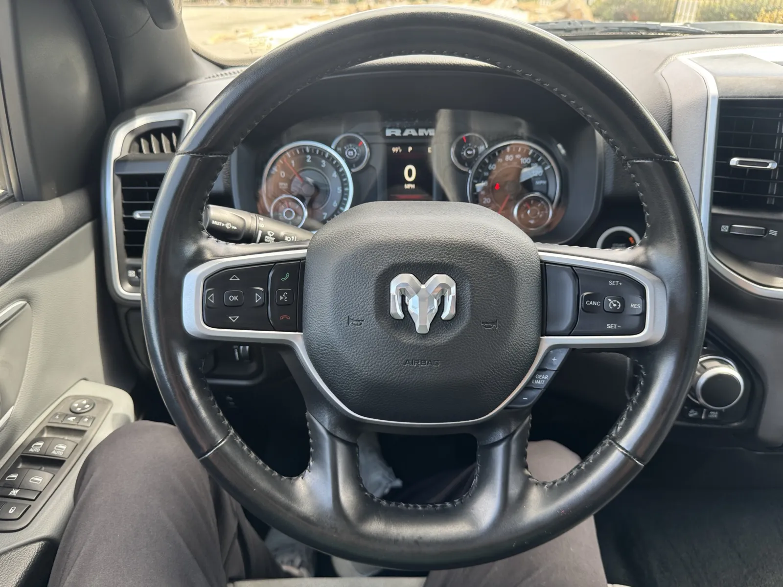 Ram 1500 photo 17