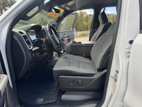 More photos of 2022 Ram 1500 Big Horn at Park Marina Motors, CA