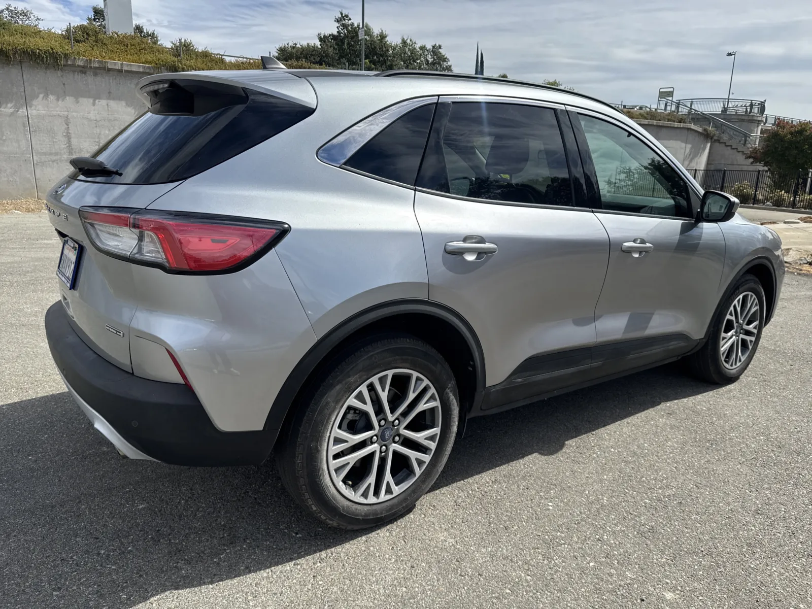 Ford Escape photo 7