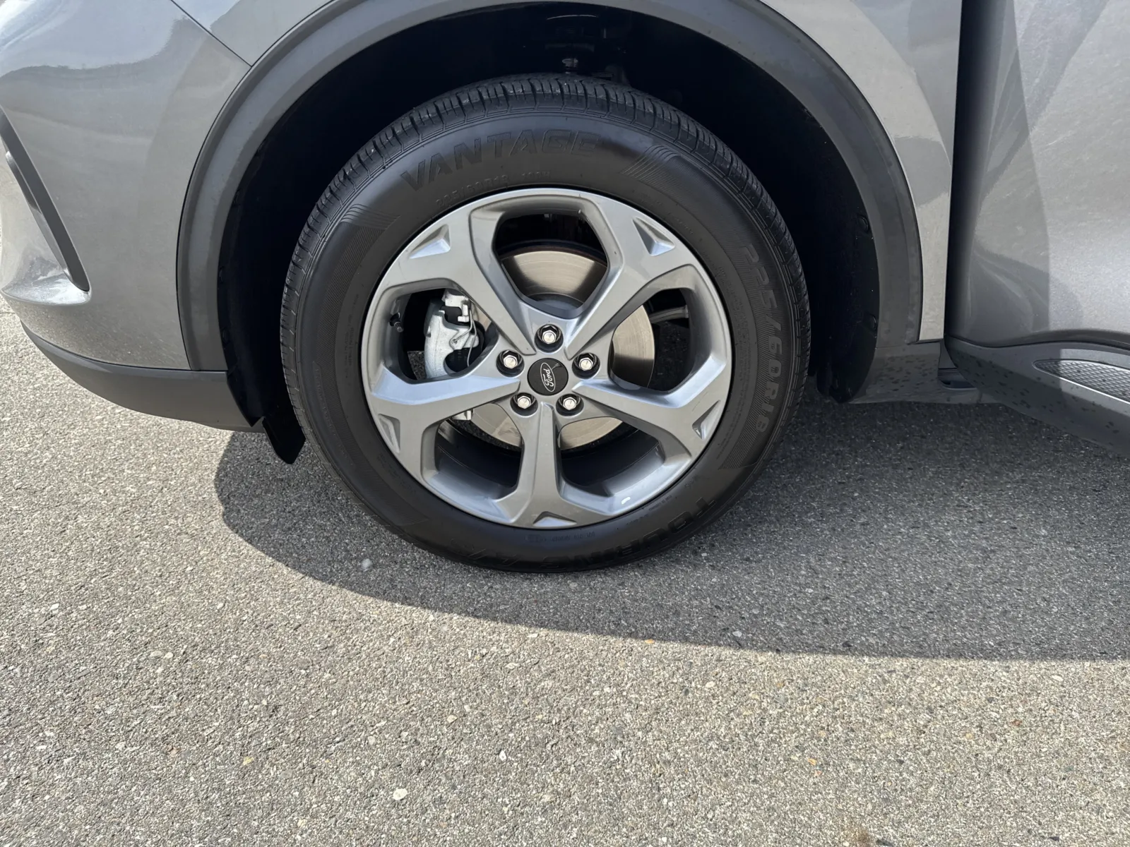 Ford Escape photo 24