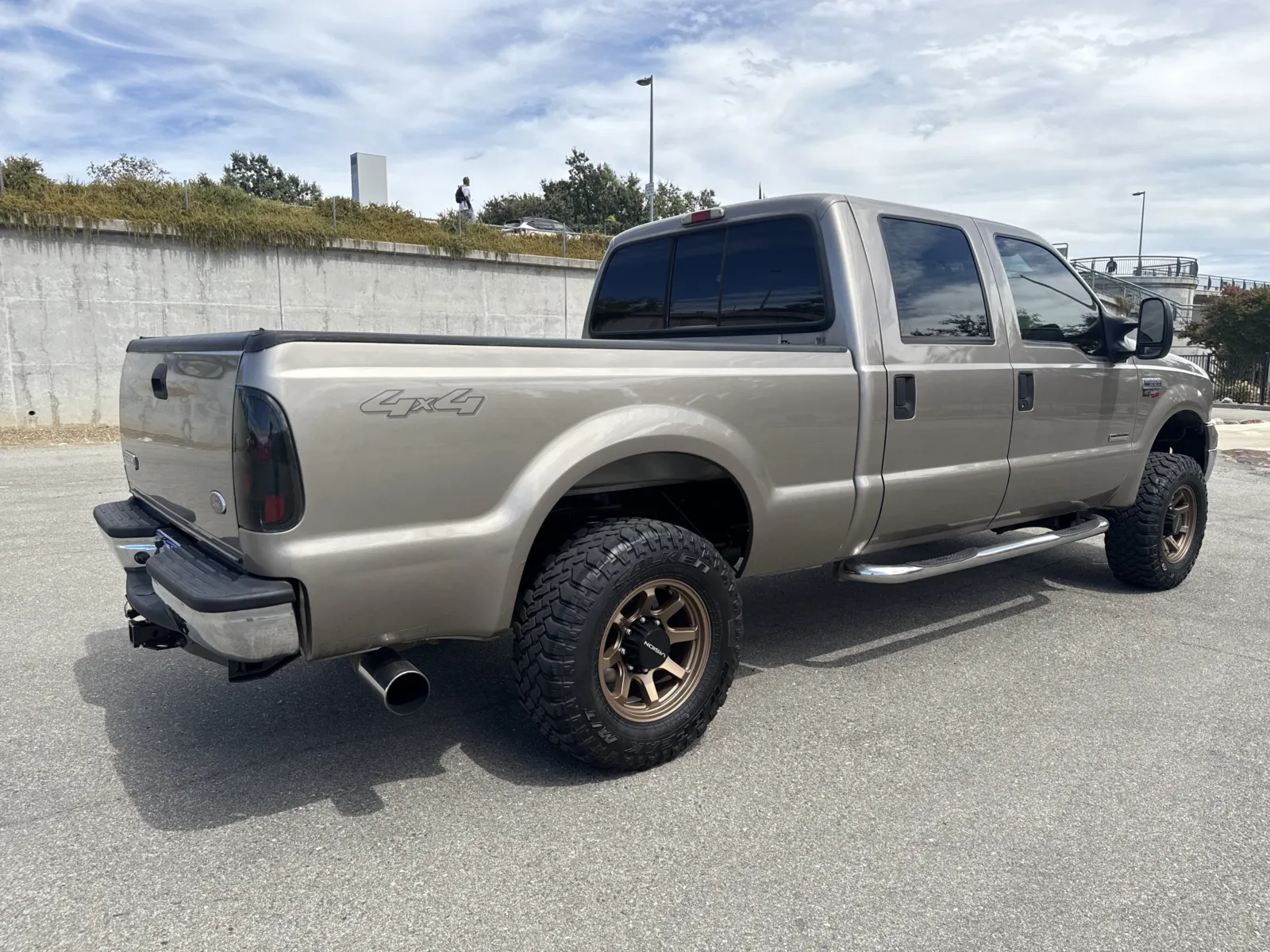Ford F-250 photo 7