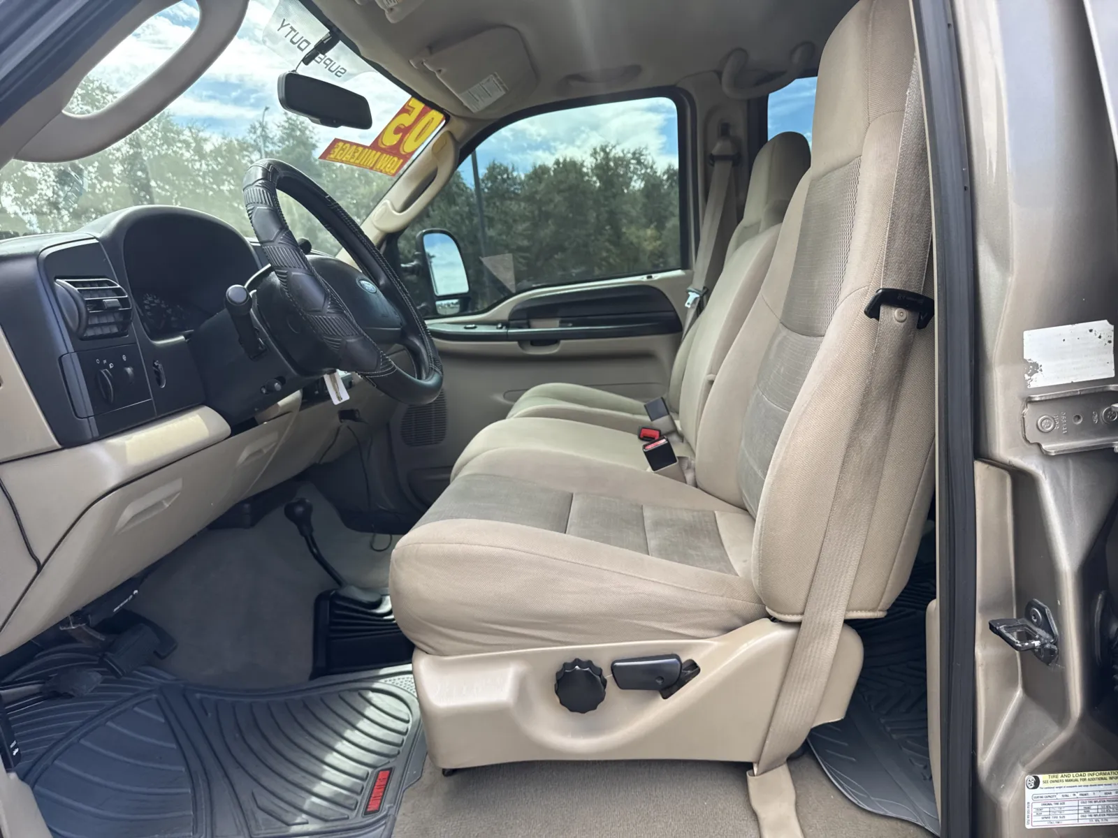 Ford F-250 photo 10