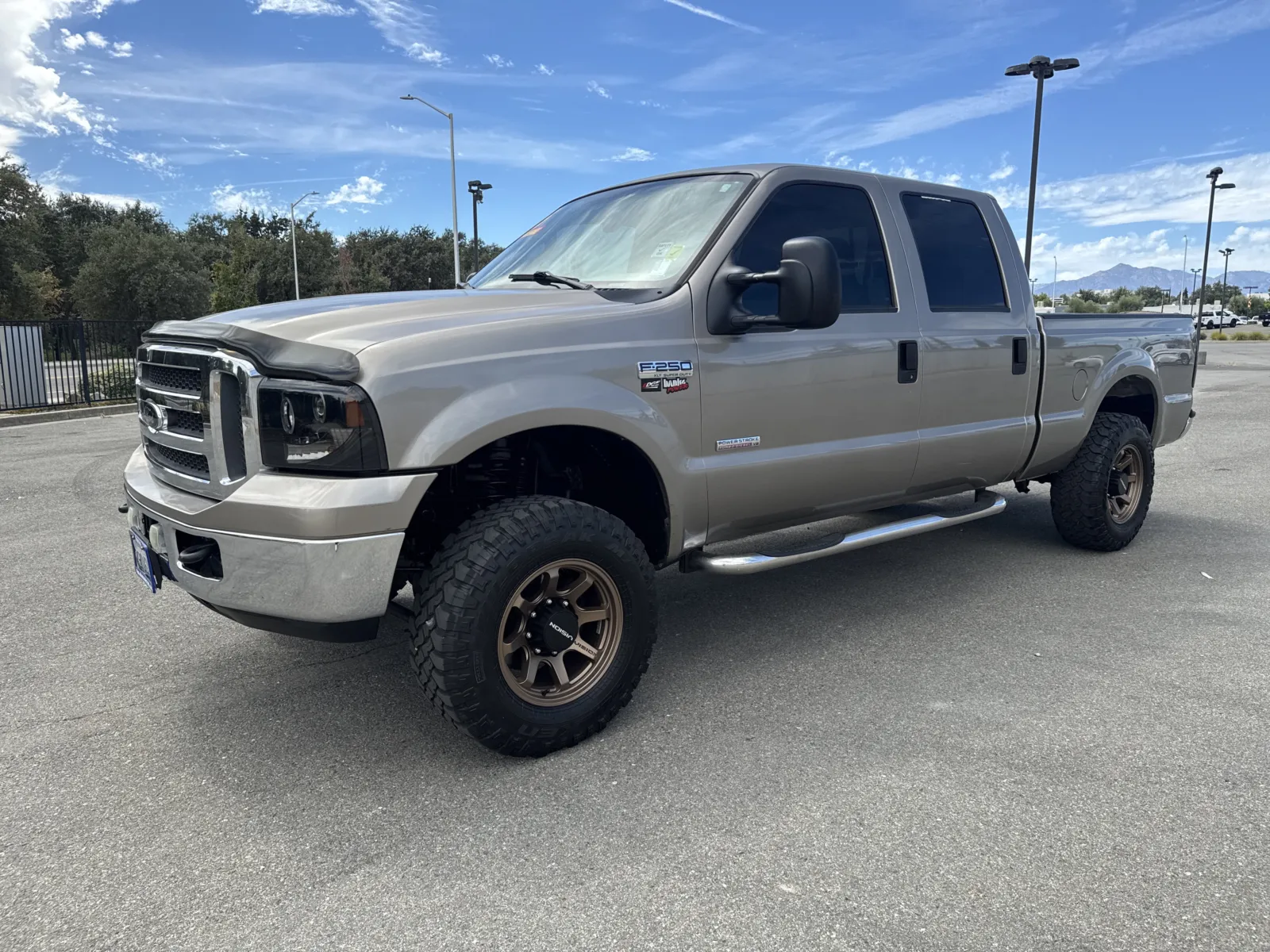 Ford F-250 photo 3