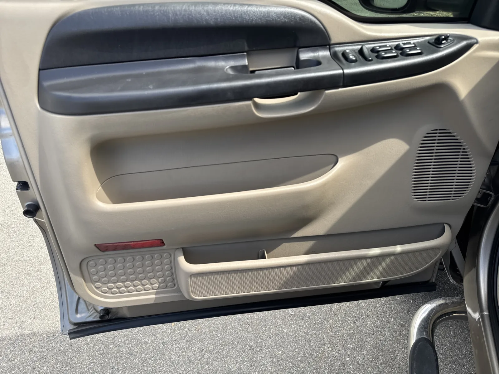 Ford F-250 photo 12