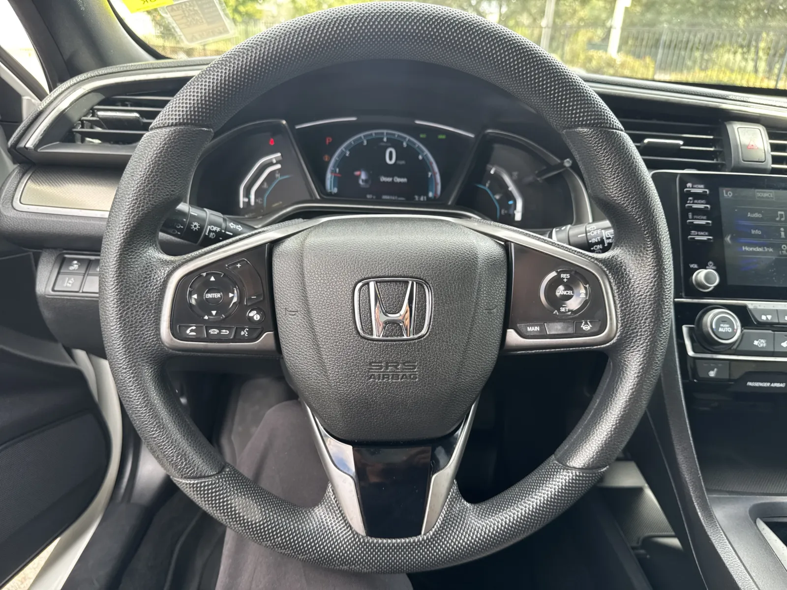 Honda Civic photo 17