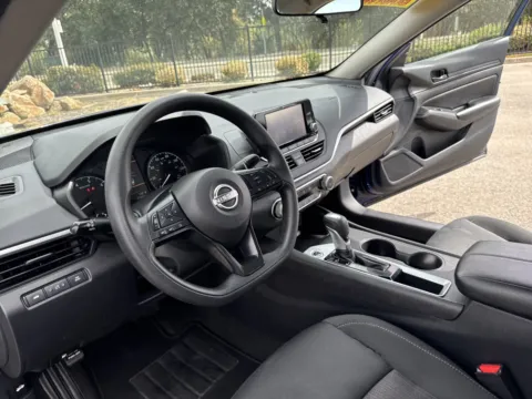 More photos of 2024 Nissan Altima 2.5 S at Park Marina Motors, CA