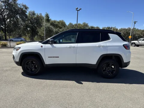 More photos of 2023 Jeep Compass Trailhawk at Park Marina Motors, CA