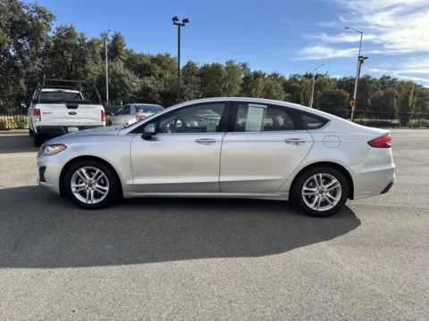 More photos of 2018 Ford Fusion SE at Park Marina Motors, CA