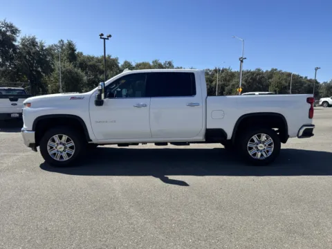 More photos of 2020 Chevrolet Silverado 2500 HD LTZ at Park Marina Motors, CA