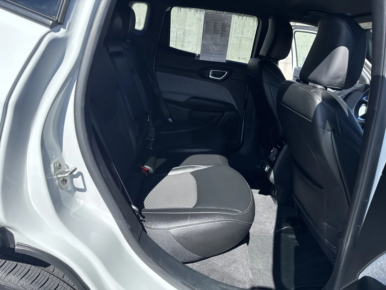 Jeep Compass photo 13