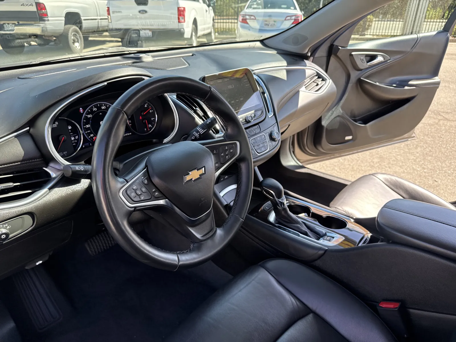 Chevrolet Malibu photo 9