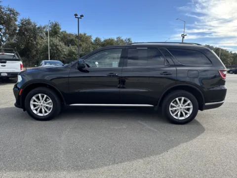 More photos of 2023 Dodge Durango SXT at Park Marina Motors, CA