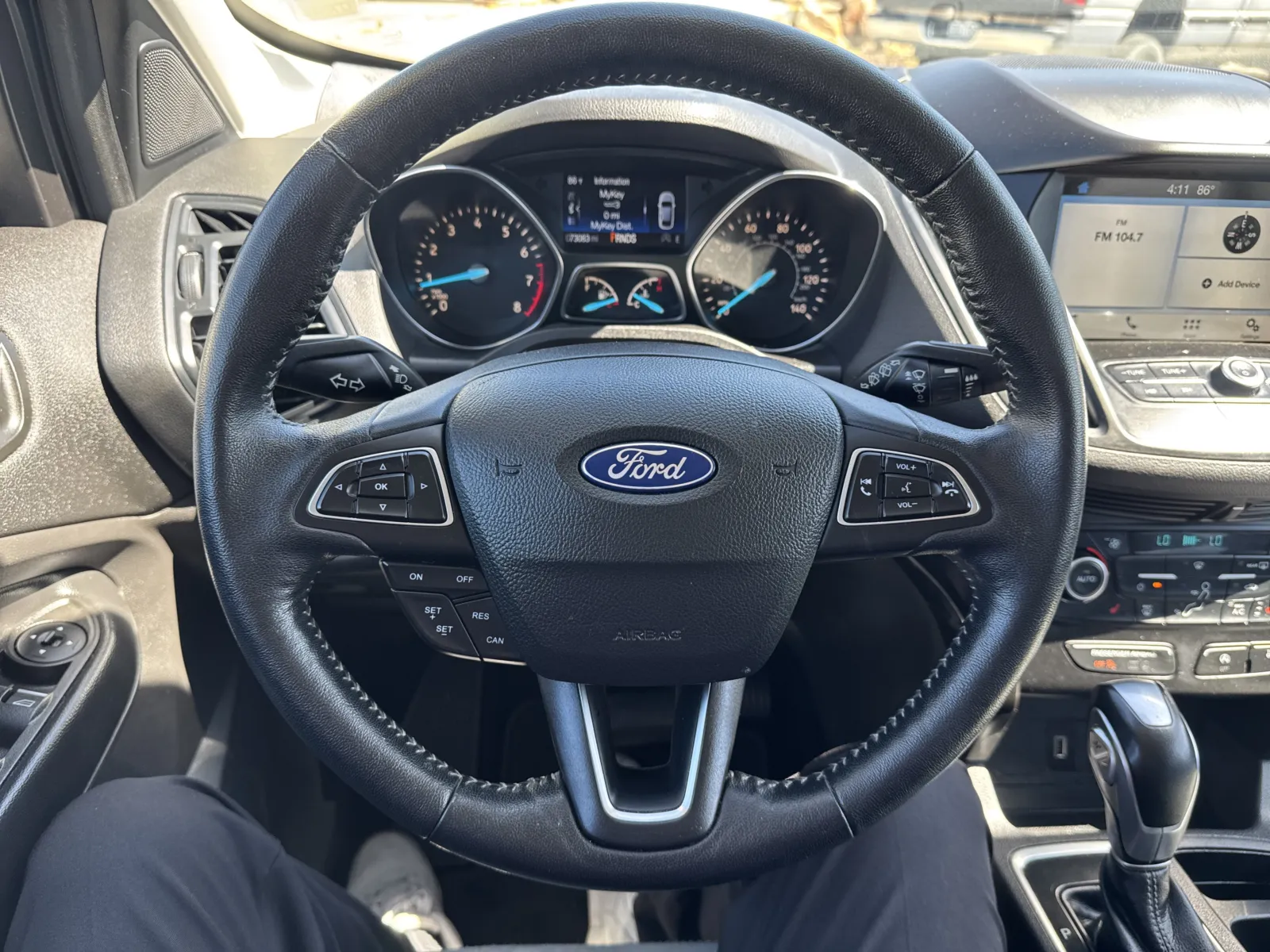 Ford Escape photo 17