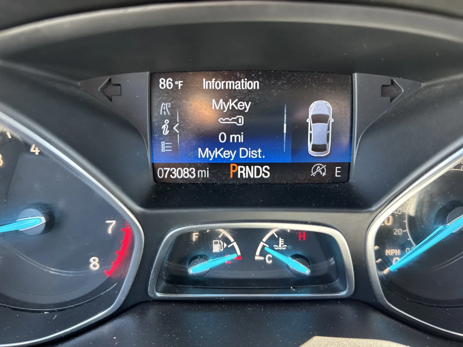 Ford Escape photo 16