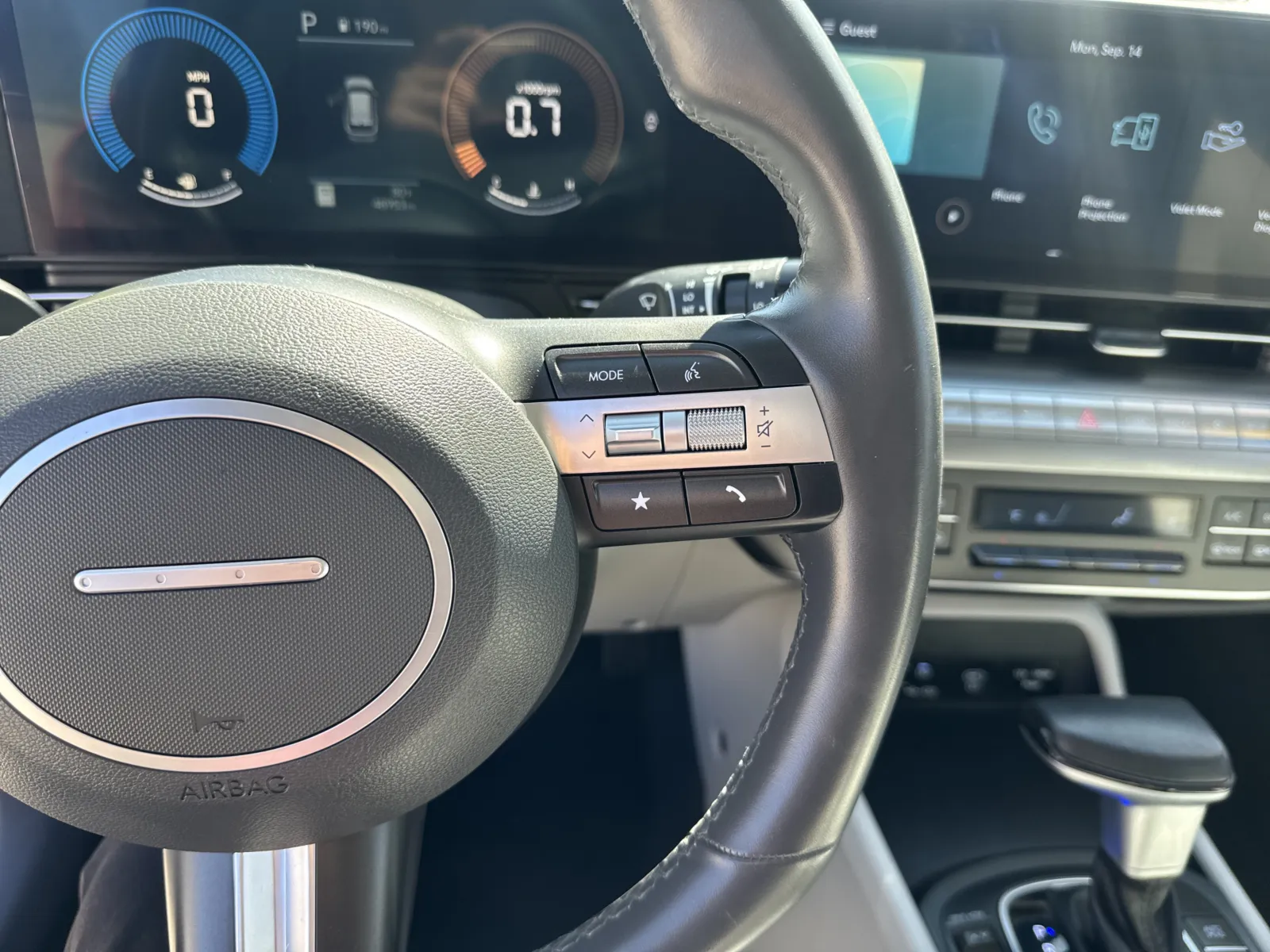 Hyundai Kona photo 19