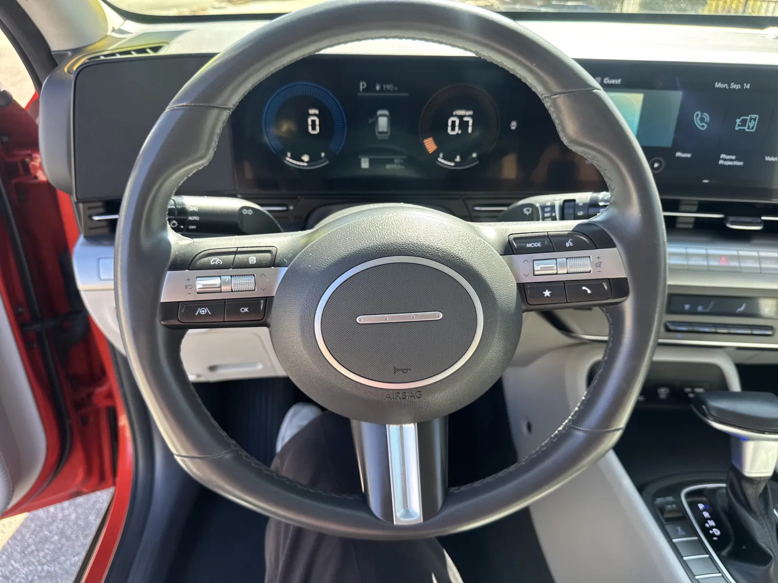 Hyundai Kona photo 17