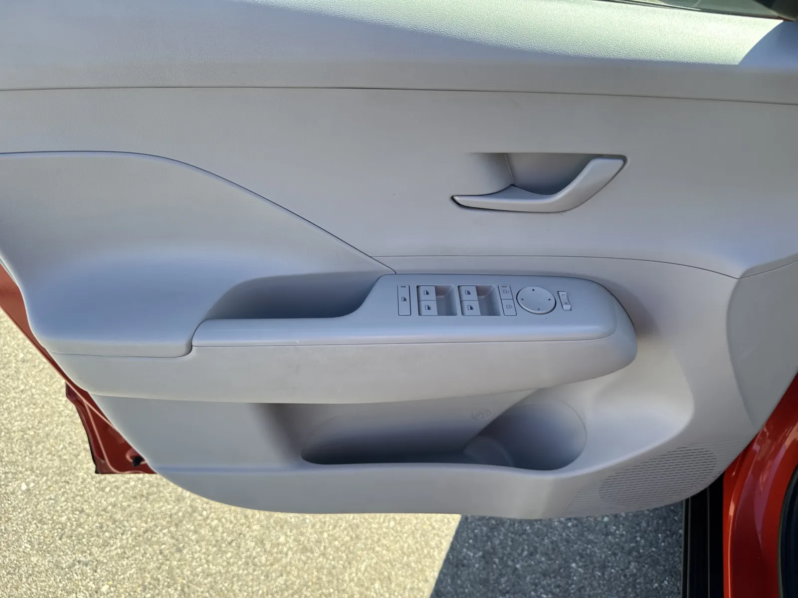 Hyundai Kona photo 12