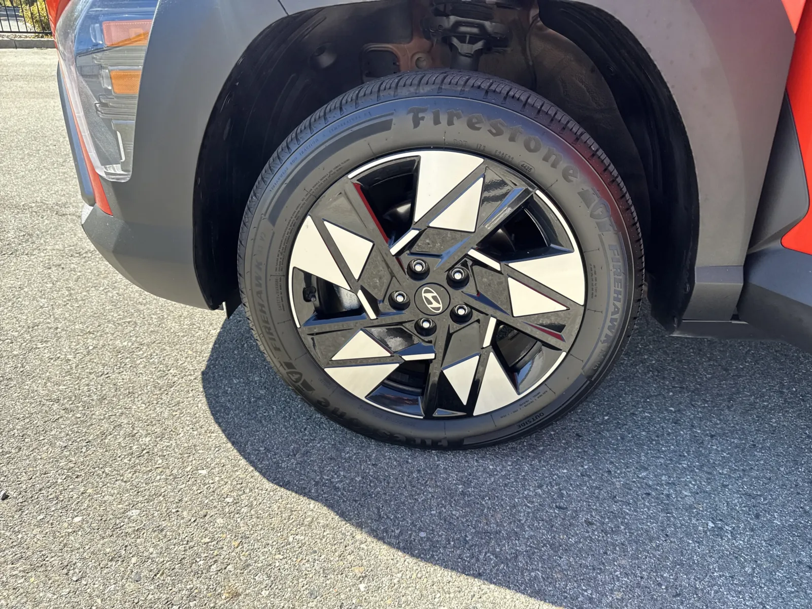 Hyundai Kona photo 24