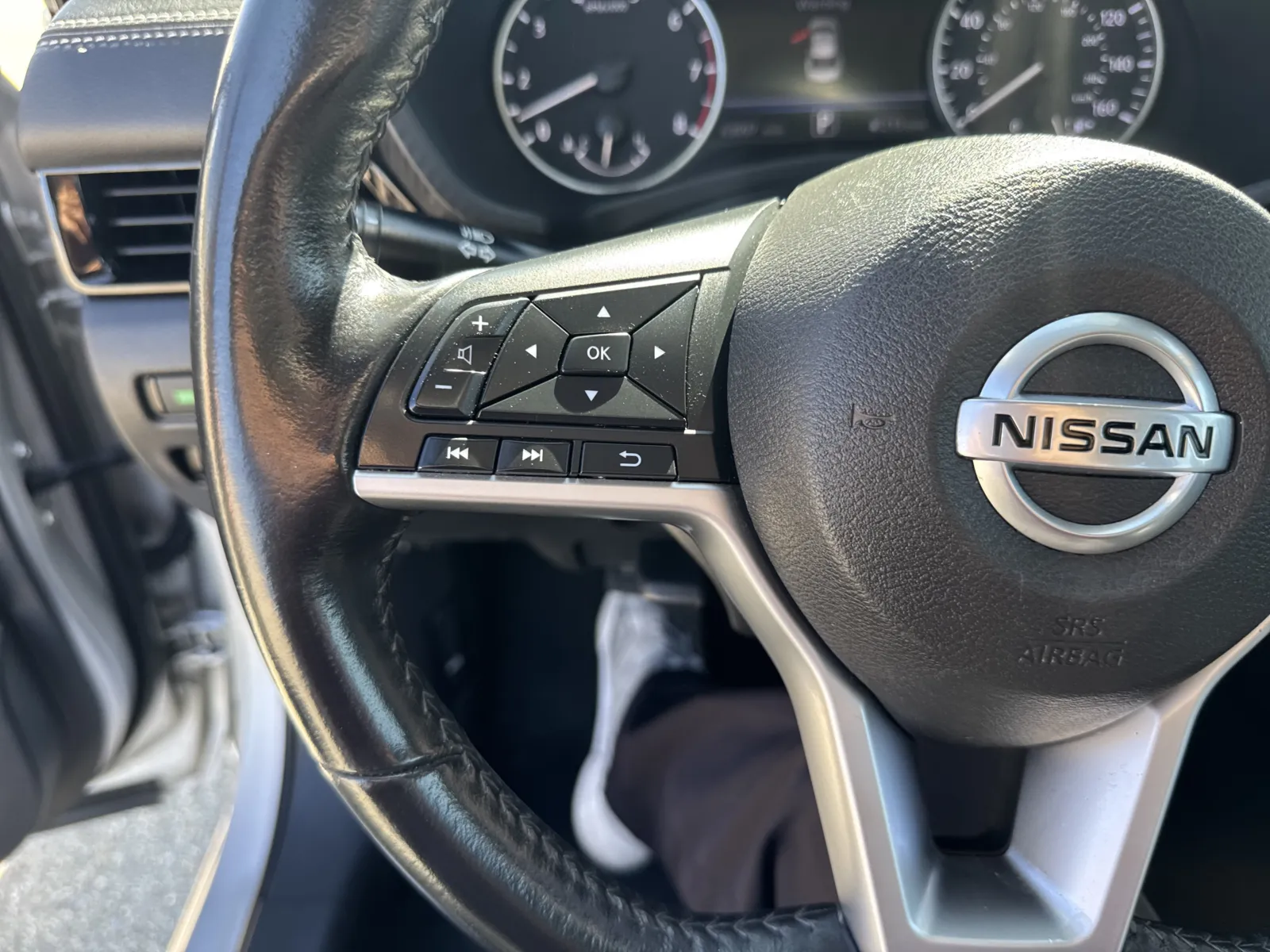 Nissan Sentra photo 18
