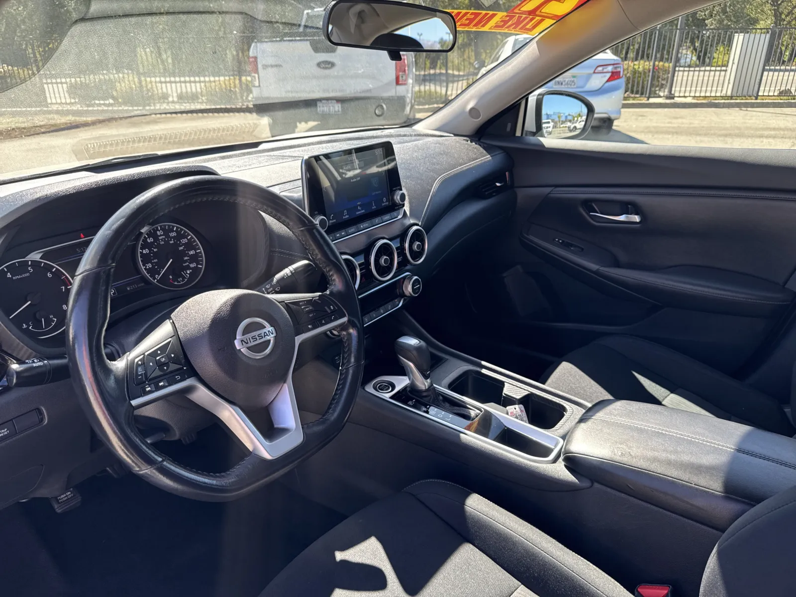 Nissan Sentra photo 9