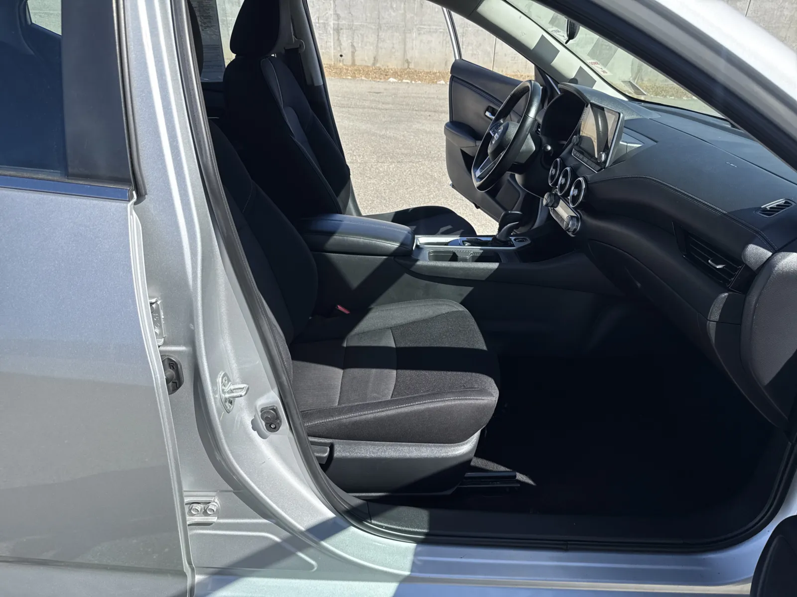 Nissan Sentra photo 14