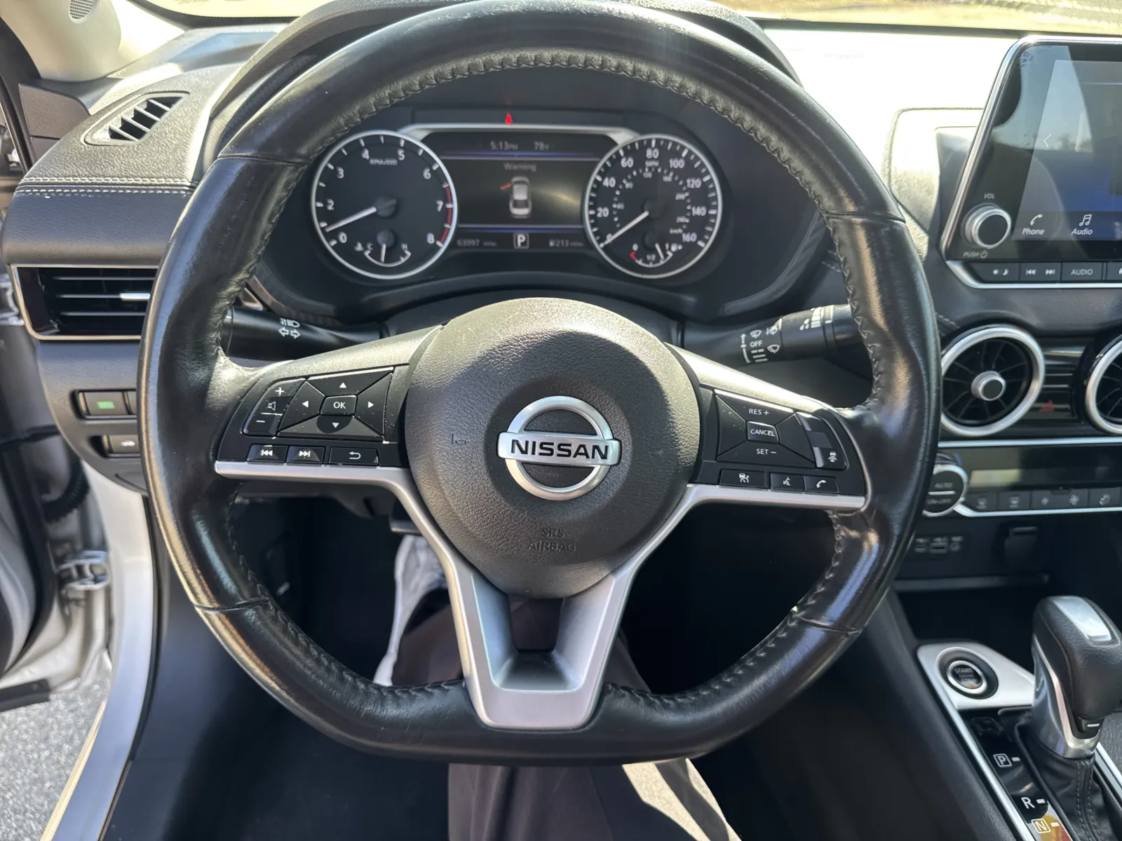 Nissan Sentra photo 17