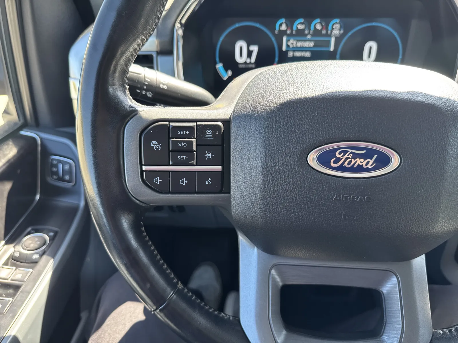 Ford F-150 photo 20