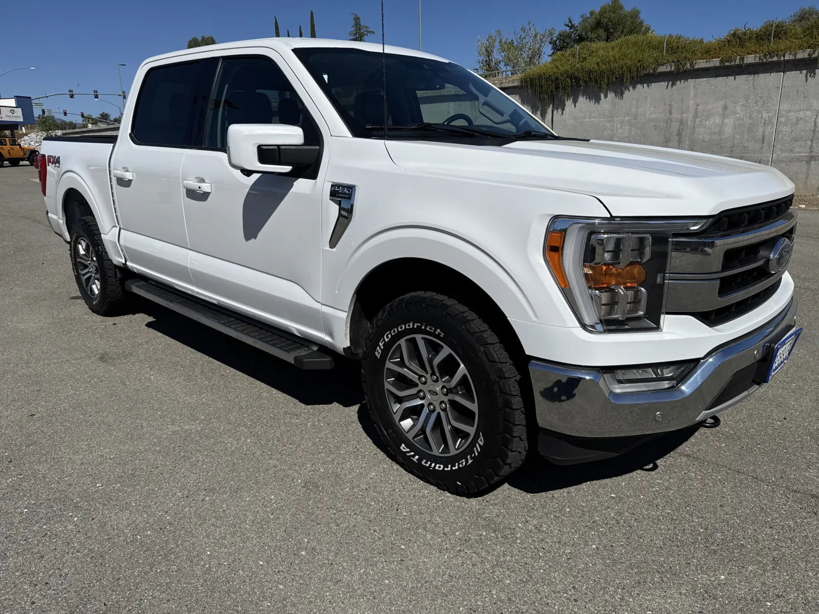 Ford F-150 photo 2