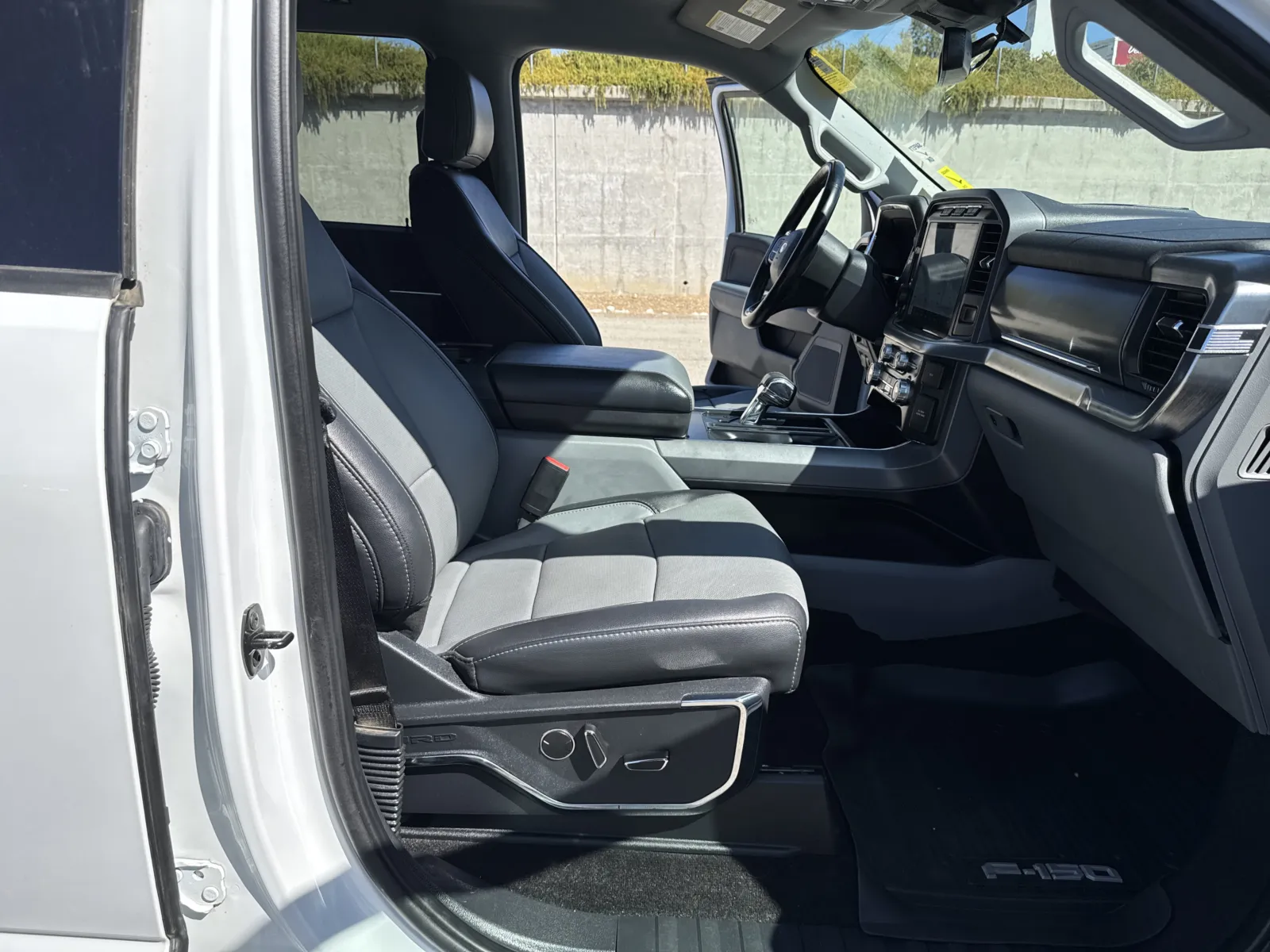 Ford F-150 photo 15