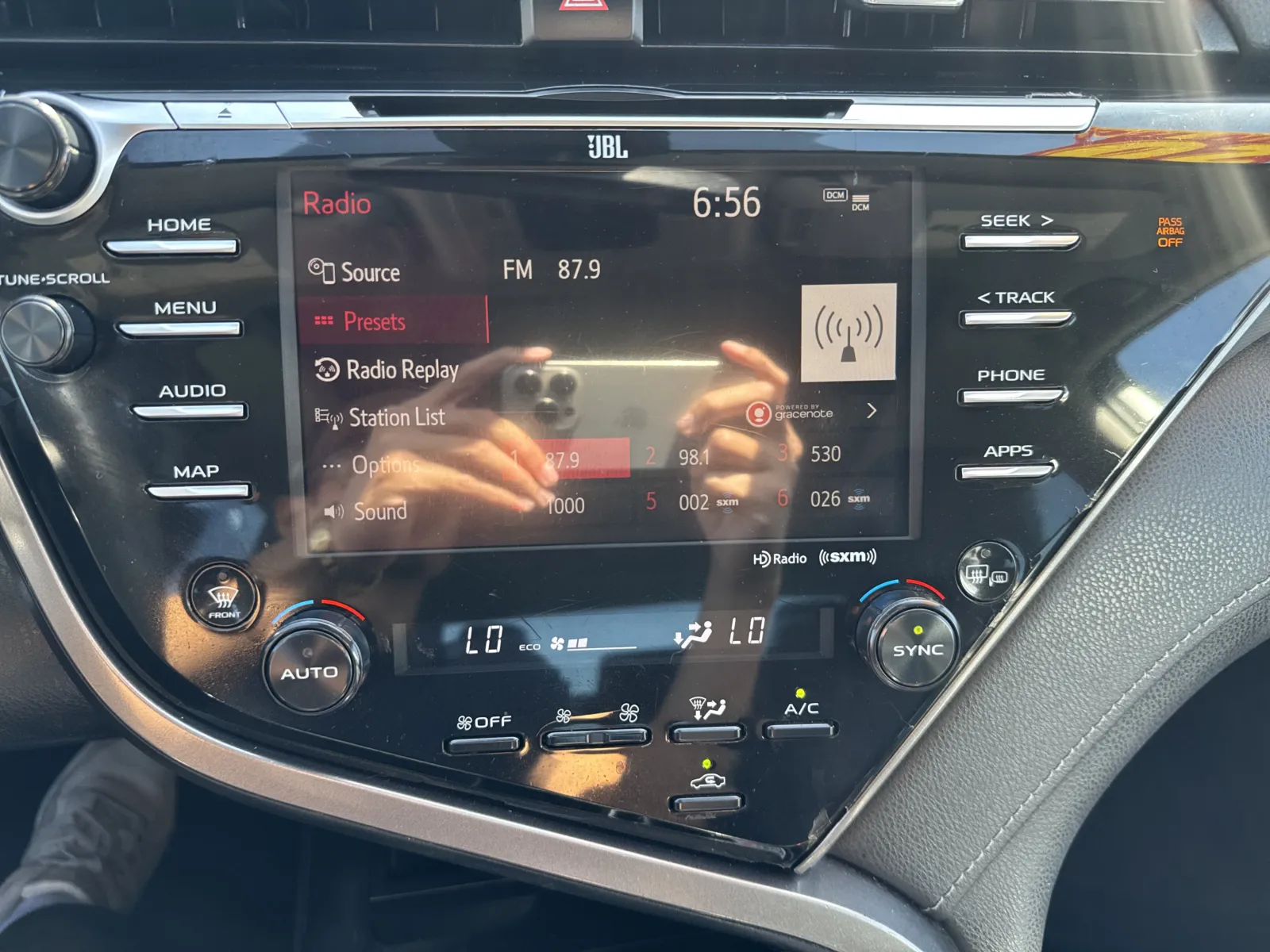 Toyota Camry photo 24