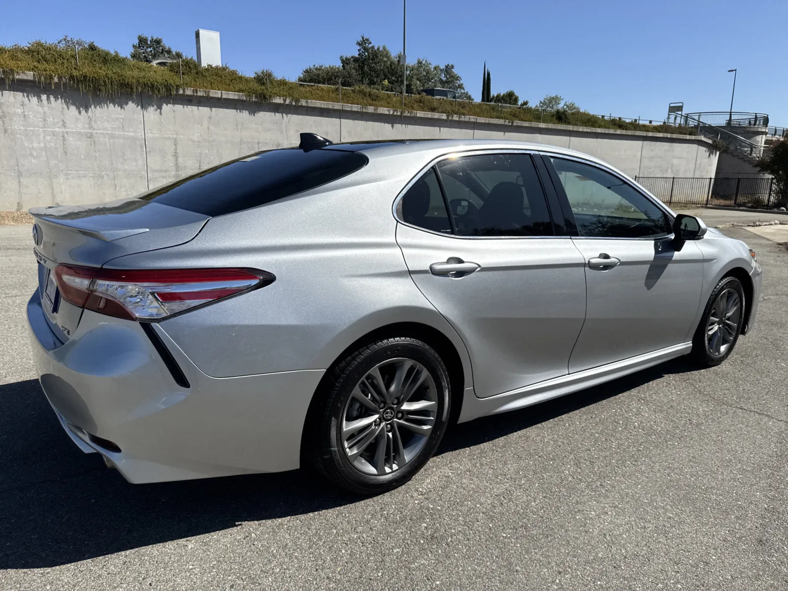 Toyota Camry photo 7