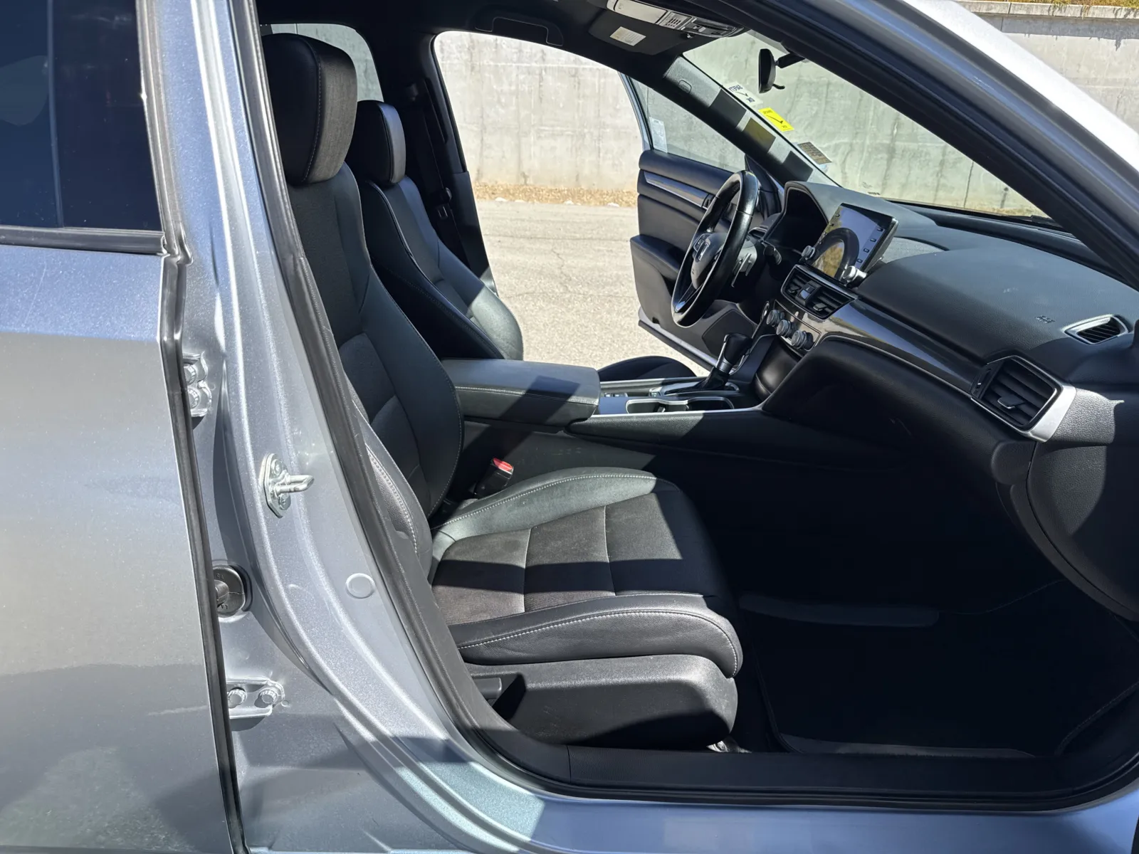 Honda Accord photo 14