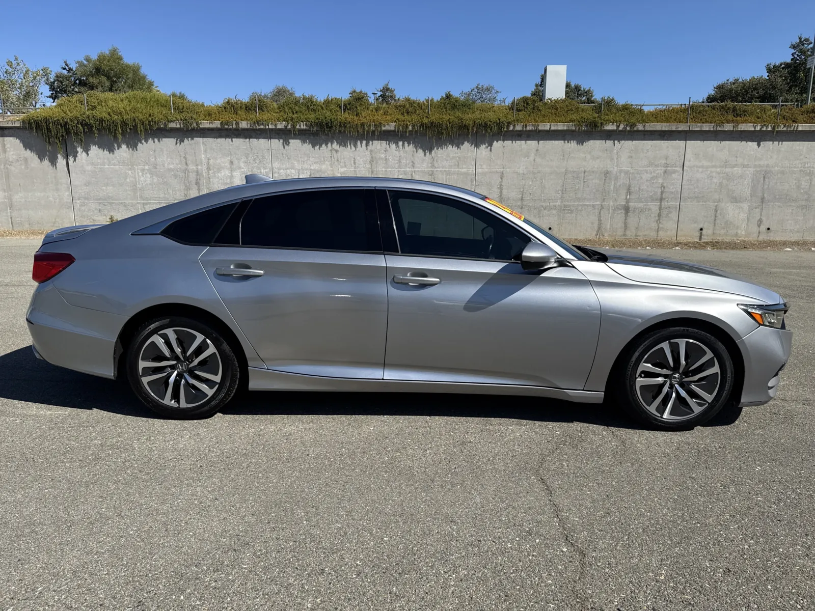 Honda Accord photo 8