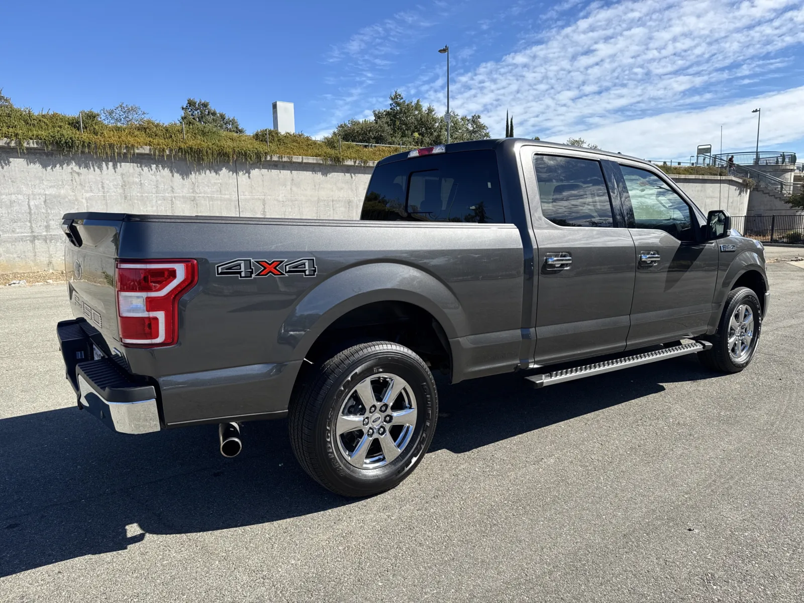 Ford F-150 photo 7