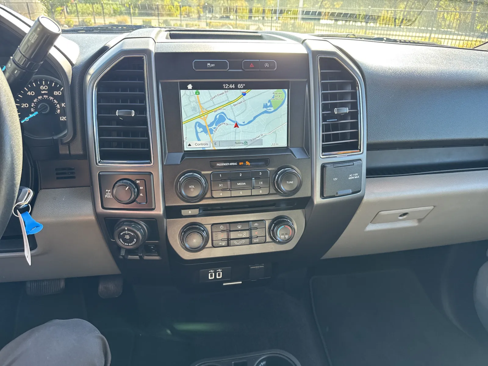 Ford F-150 photo 21