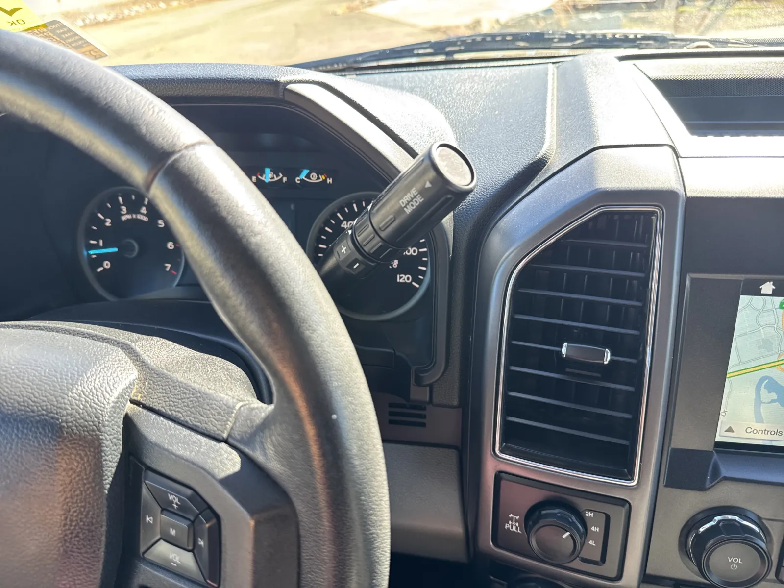 Ford F-150 photo 20