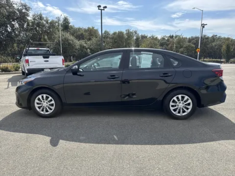 More photos of 2023 Kia Forte LX at Park Marina Motors, CA