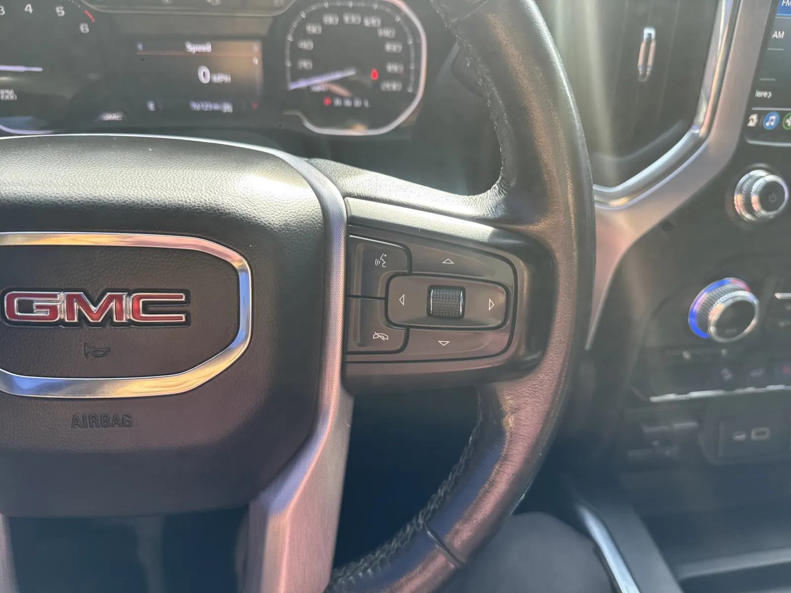 GMC Sierra photo 19