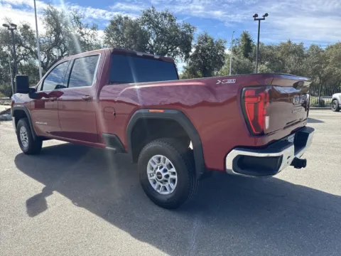 More photos of 2020 GMC Sierra 2500 HD SLE at Park Marina Motors, CA