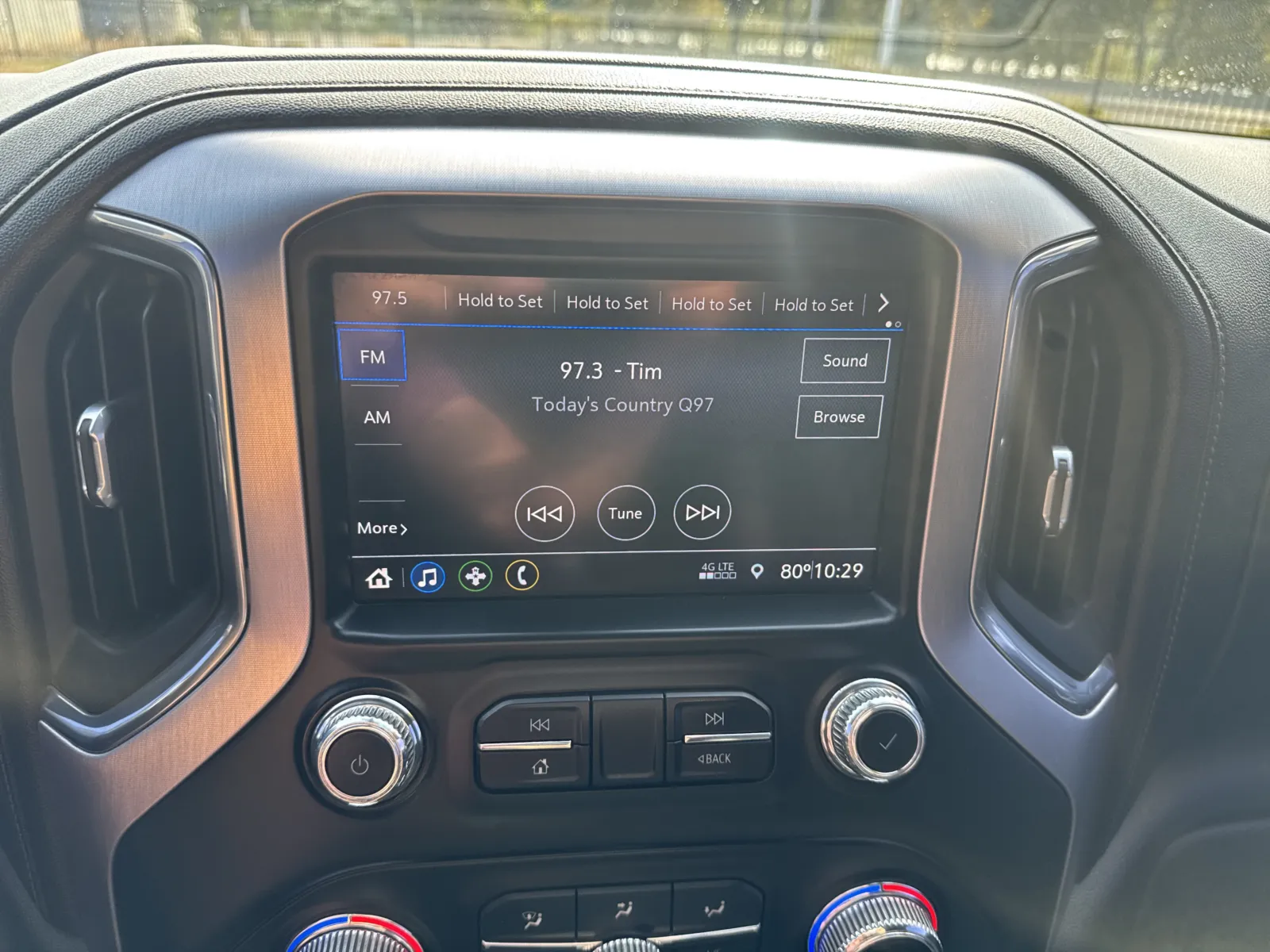 GMC Sierra photo 23