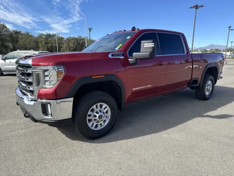 More photos of 2020 GMC Sierra 2500 HD SLE at Park Marina Motors, CA