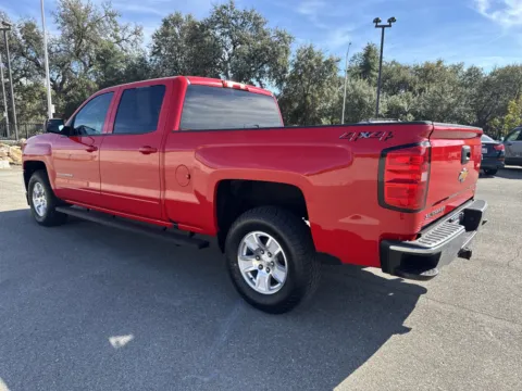More photos of 2018 Chevrolet Silverado 1500 LT at Park Marina Motors, CA