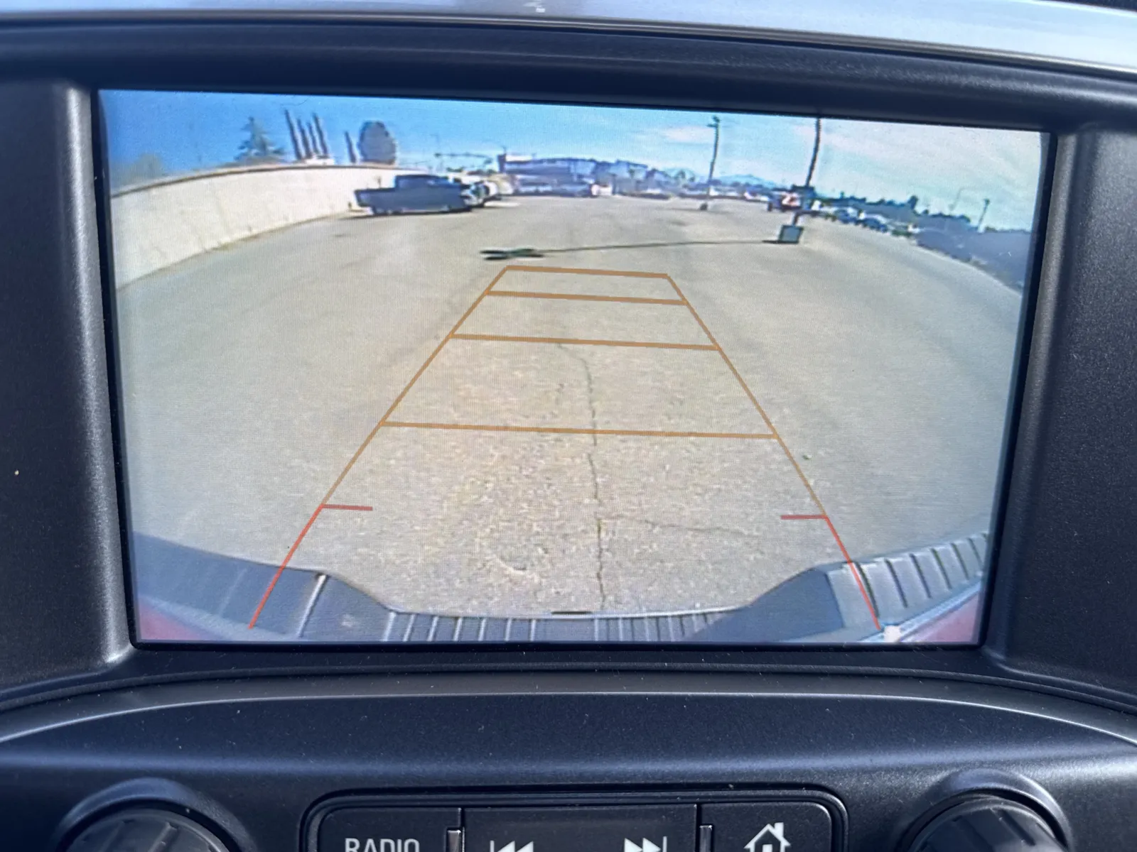 Chevrolet Silverado photo 22
