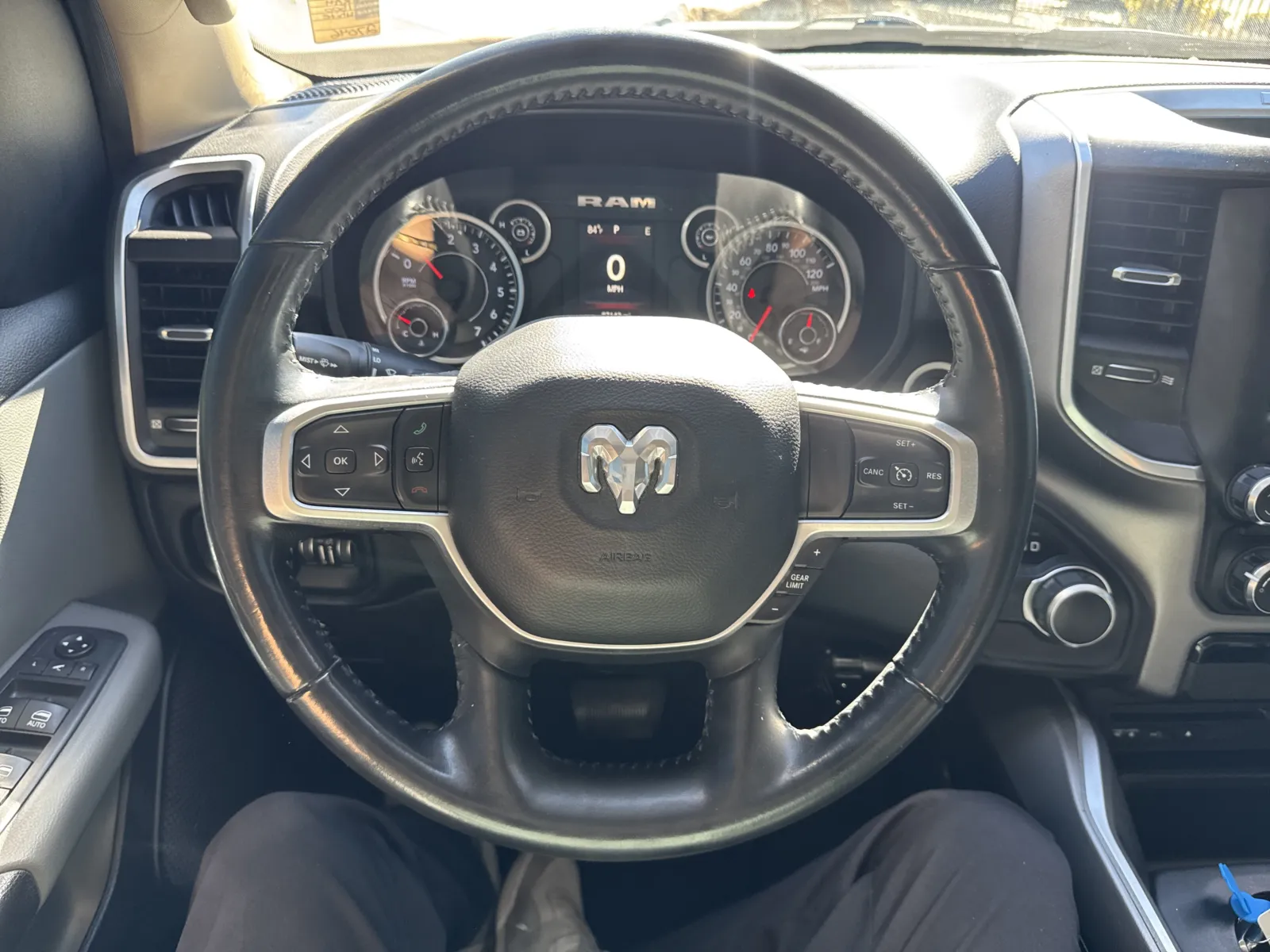 Ram 1500 photo 17