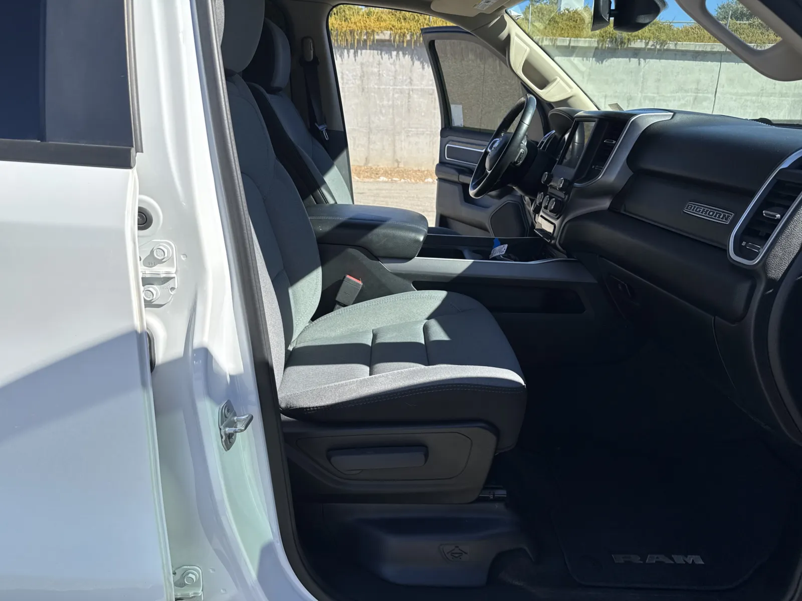 Ram 1500 photo 18