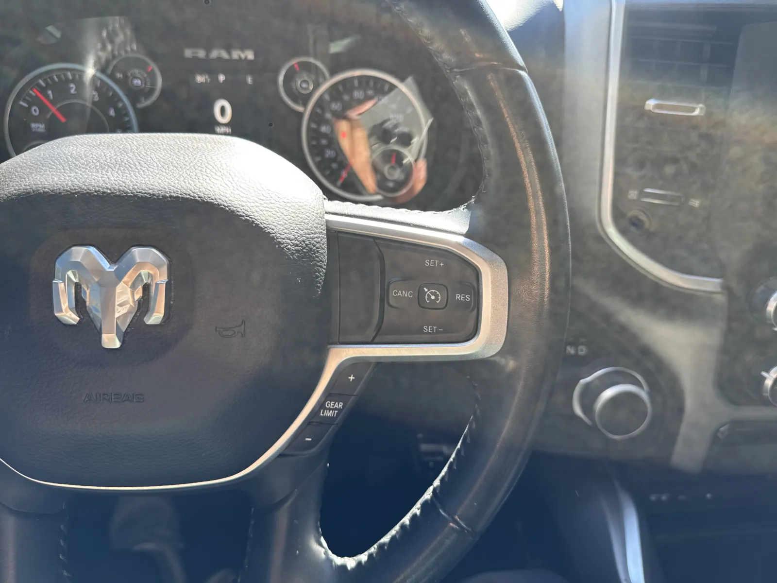 Ram 1500 photo 20