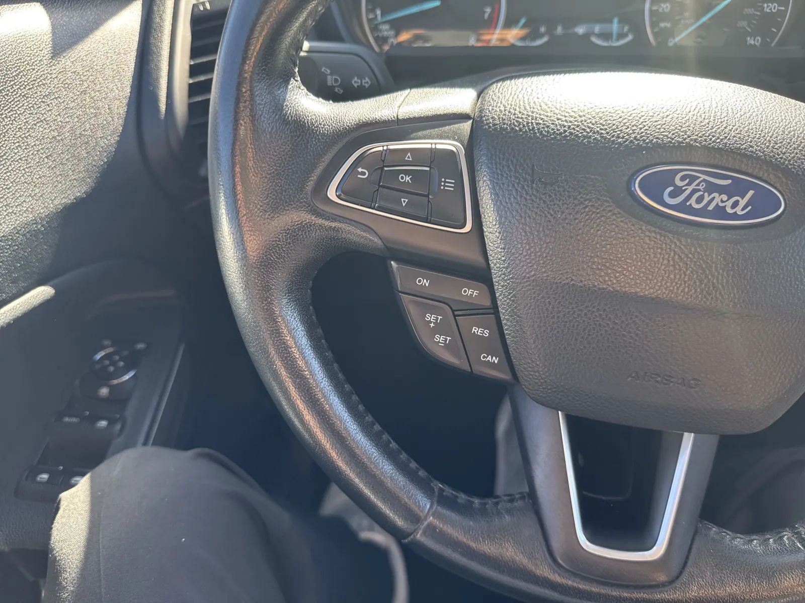 Ford Ecosport photo 18